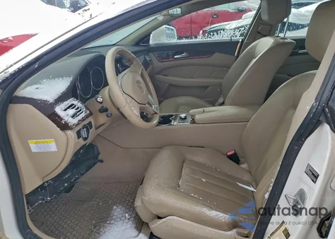 2013 Mercedes-Benz Cls 550 4Matic z USA, uszkodzony, nr VIN WDDLJ9BB9DA078912